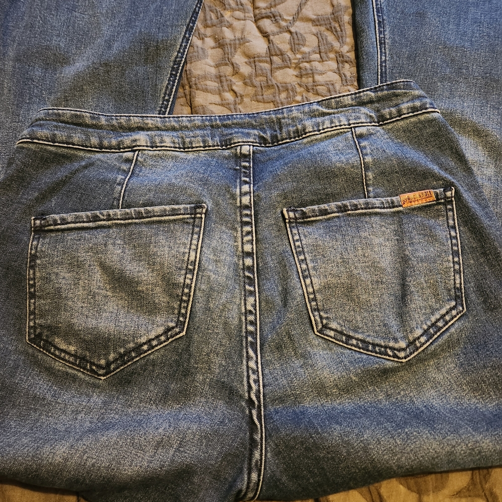 LADIES ROCK AND ROLL JEANS - Picture 3 of 5
